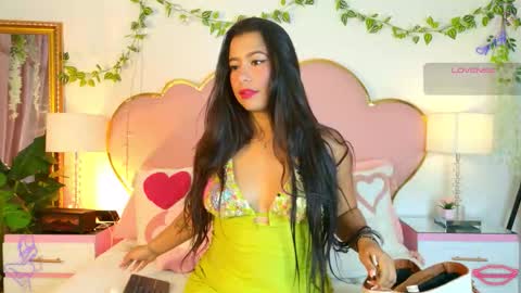 Welcome Im yosein  Your love is my passion activate it with your tips and enjoy with me online show from 01/16/26, 09:08