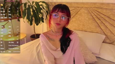           online show from 04/24/26, 12:18