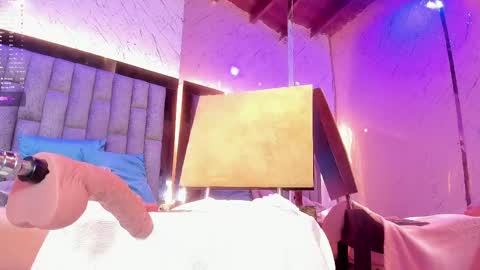 Emma Duque online show from 03/03/25, 02:04