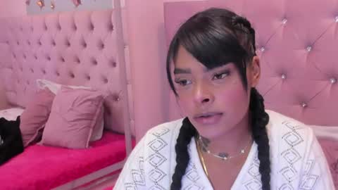 emmaebony_ online show from 07/29/26, 11:08