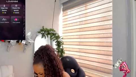  Emma Ferrary  online show from 12/14/25, 08:24