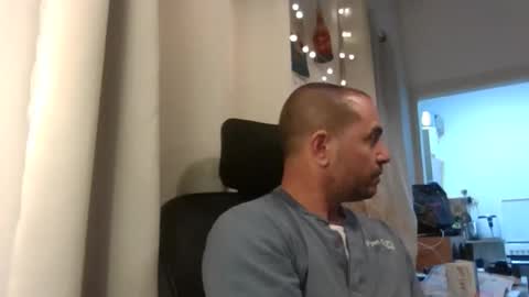 Ariel online show from 02/28/26, 07:59