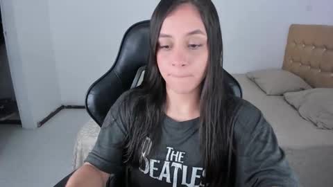 Jennifer online show from 10/20/25, 02:34