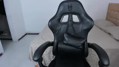 Jennifer online show from 03/22/26, 01:53