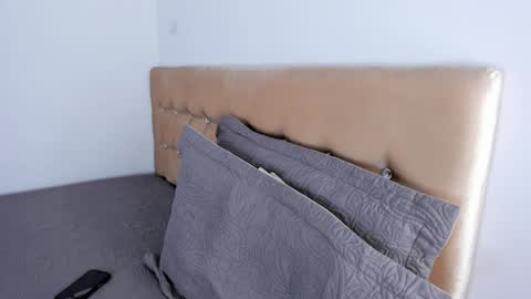 Jennifer online show from 04/08/26, 05:13