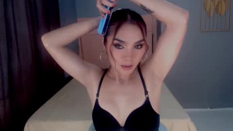 Emma online show from 01/09/26, 02:25