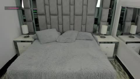 EMMA HILL online show from 04/10/26, 11:04