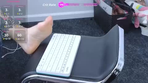 Snapshot of emmalarkins chatting on 09/26/25, 09:46 Emma online show from 09/26/25, 09:46