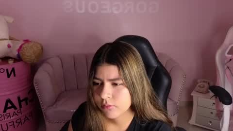 Emma online show from 02/20/25, 10:37