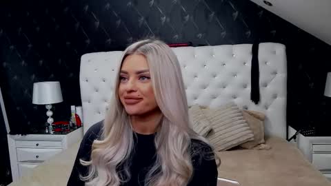 Emma Mavis online show from 02/02/26, 12:26