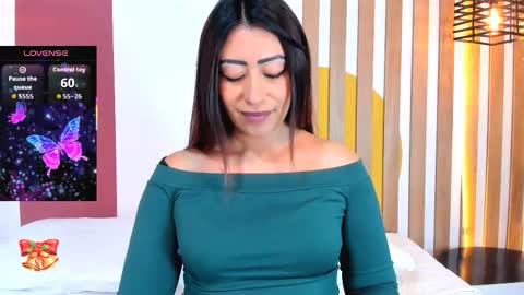 emmanaughty_ online show from 12/16/25, 11:10