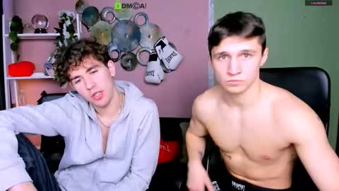 Snapshot of emmanuel_shine chatting on 03/02/26, 07:37 Emmi online show from 03/02/26, 07:37