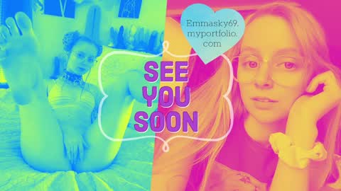 Snapshot of emmasky69 chatting on 12/21/24, 01:36 Emma Sky online show from 12/21/24, 01:36