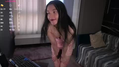 Petite girl Emmy online show from 06/05/26, 06:52