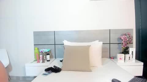  Emma  online show from 01/14/26, 02:50