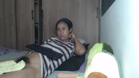 emmasweet95 online show from 12/29/24, 11:07