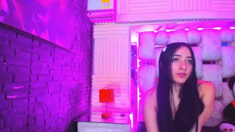 Emma online show from 05/16/26, 10:36