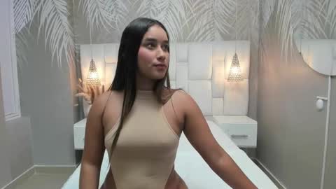 emmathompson__ online show from 03/13/26, 11:44