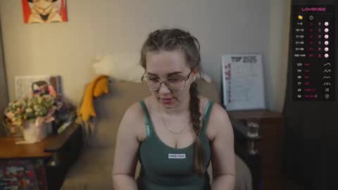 Mia online show from 02/01/26, 07:12