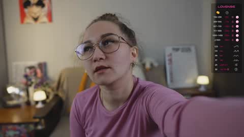 Mia online show from 02/08/26, 03:59