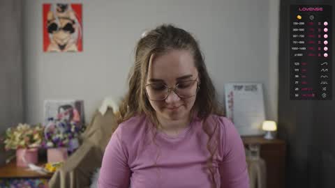 Mia online show from 03/18/26, 07:06