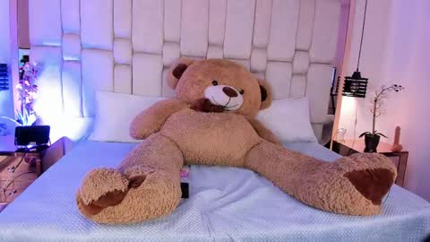 emmawardwell online show from 04/06/26, 04:10