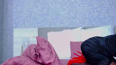 EmmaXXXQueen online show from 10/30/25, 06:48