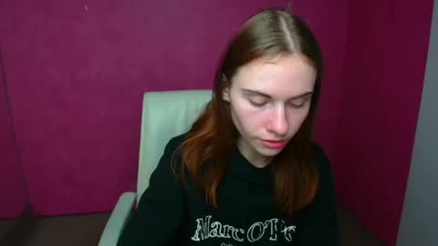 Emmi online show from 03/10/25, 04:49