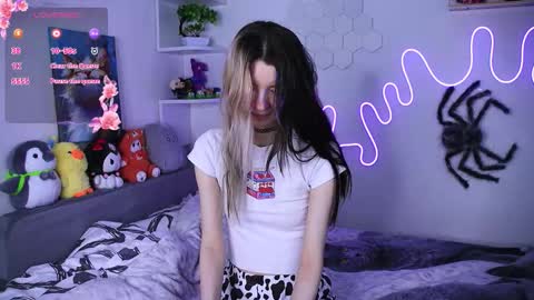 emmie_everly online show from 02/11/26, 11:26