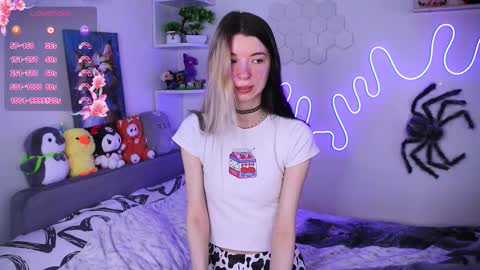 emmie_everly online show from 03/03/26, 11:38