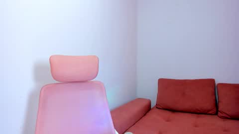 Emmi online show from 03/20/26, 01:32