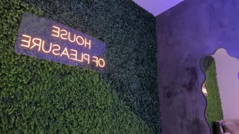 Emmiily online show from 03/11/25, 06:10