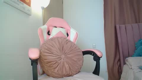 emmily online show from 02/24/26, 07:01