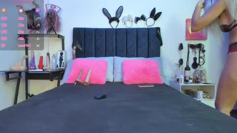          online show from 02/07/25, 12:06