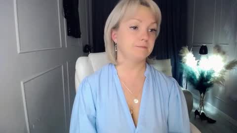 emmmam online show from 10/11/25, 01:16