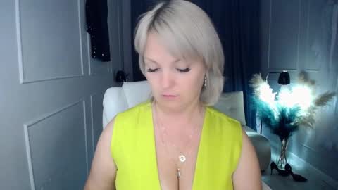 emmmam online show from 10/19/25, 01:28