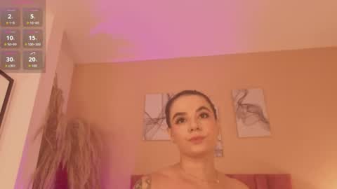 emmy_danielss online show from 07/10/26, 11:02