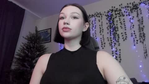 Emily Johny online show from 12/05/24, 06:32