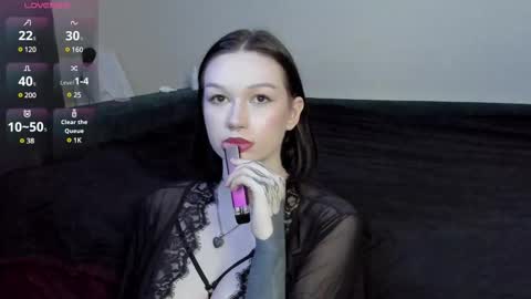 Snapshot of emmy_m00n chatting on 02/14/25, 12:25 Emily Johny online show from 02/14/25, 12:25