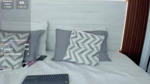 Emmy online show from 10/31/25, 10:33