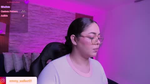 Emmy Walker online show from 11/13/25, 10:58