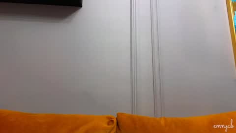 Snapshot of emmycb chatting on 12/13/24, 01:37 Em online show from 12/13/24, 01:37