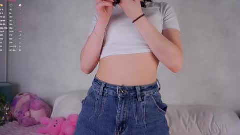 Emmy online show from 03/10/26, 01:10