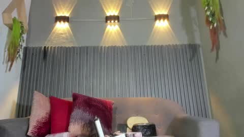 emmyy_fantasyy online show from 03/30/26, 01:01