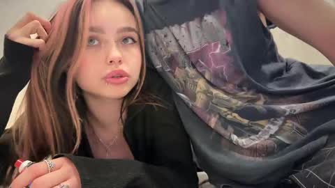 Gabriel  Elizabeth online show from 02/13/25, 07:42