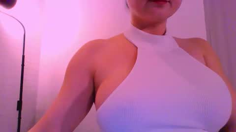 M online show from 03/24/26, 10:04