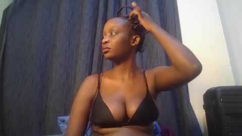 empress_emma online show from 04/13/26, 08:53