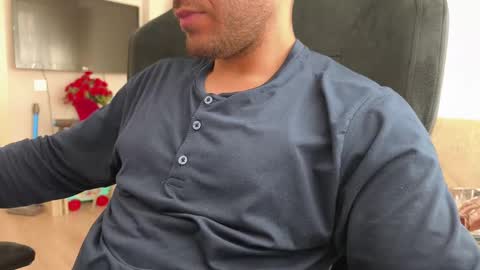 Emre online show from 02/02/25, 08:13