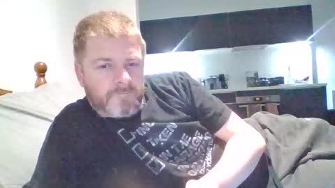 Snapshot of emrys2016833836 chatting on 01/19/26, 08:51 emrys2016833836 online show from 01/19/26, 08:51