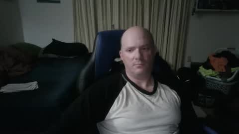 Matt online show from 12/15/25, 05:01